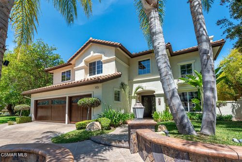 213 Heath Meadow Ct, Simi Valley, CA, 93065-7115 | Card Image