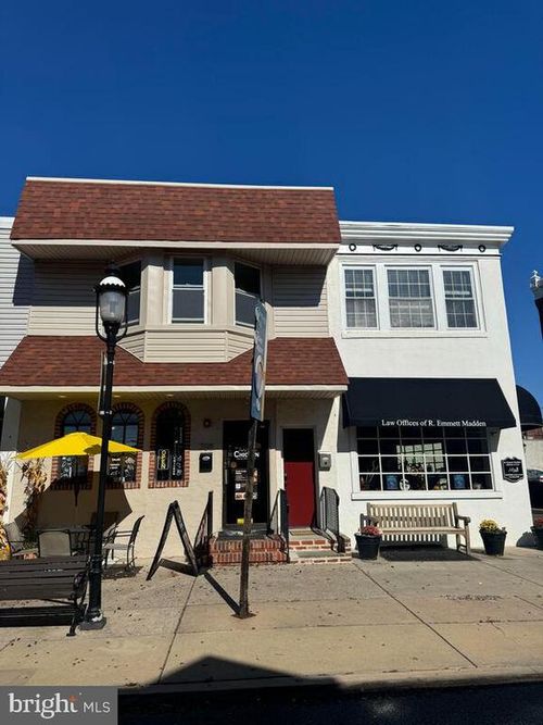 707 West Ave, JENKINTOWN, PA, 19046-2709 | Card Image