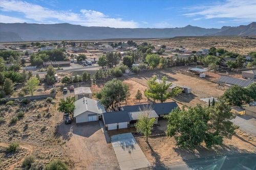 5793 N 1850 W, St. George, UT, 84770-5906 | Card Image