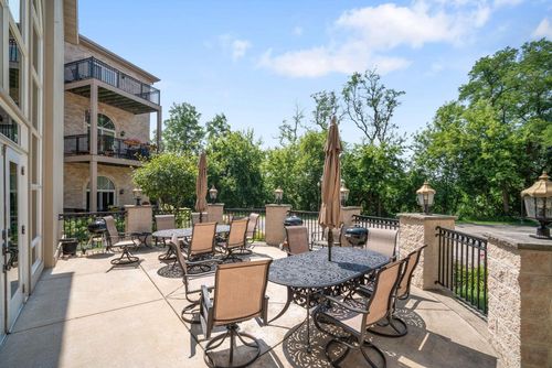 3116-N51W34681 Wisconsin Avenue, Oconomowoc, WI, 53069 | Card Image