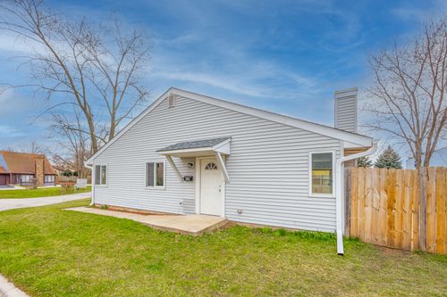 409 Wildwood Ct, Romeoville, IL, 60446-1063 | Card Image