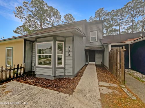 5580 Cabot Dr N, JACKSONVILLE, FL, 32244-2103 | Card Image