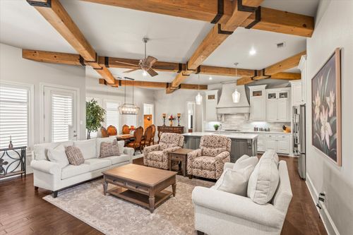 1509 Churchill Ave, Wolfforth, TX, 79382-3337 | Card Image