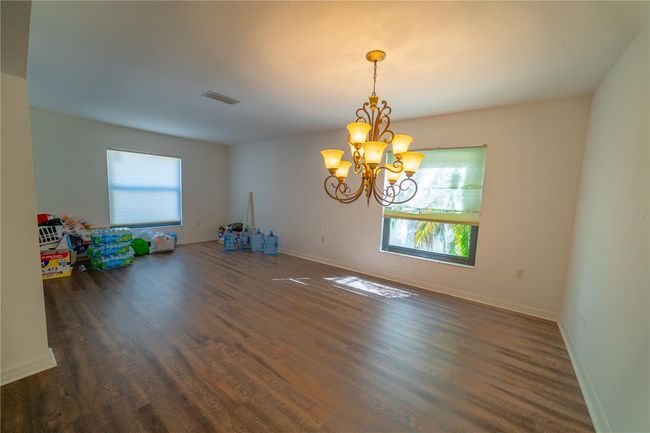 1708 Abbey Trace Dr, House other with 5 bedrooms, 3 bathrooms and null parking in DOVER FL | Image 4