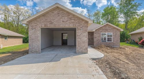 137 Pebble Creek Dr, Eaton, OH, 45320-1383 | Card Image