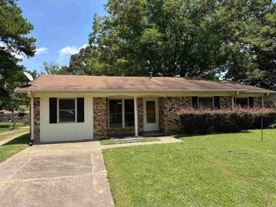 4710 Ridgeway Dr, House other with 3 bedrooms, 1 bathrooms and null parking in Texarkana AR | Image 1