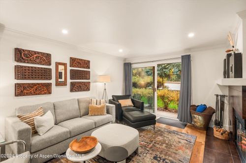 1b-205 E Durant Ave, Aspen, CO, 81611-3814 | Card Image