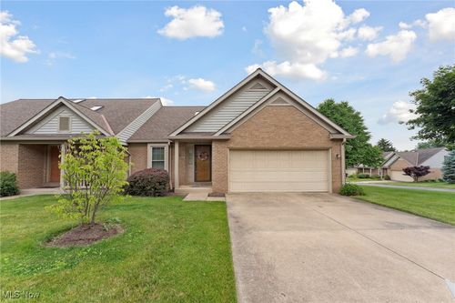 5566 Dorrington Ave Ne, Canton, OH, 44721-3285 | Card Image