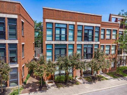 802-802 N 4th St, Columbus, OH, 43215-1594 | Card Image