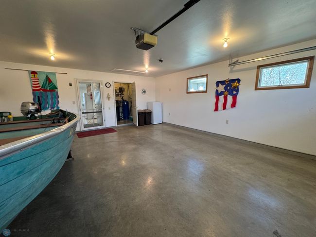 2-Stall Finished & Heated Garage | Image 4