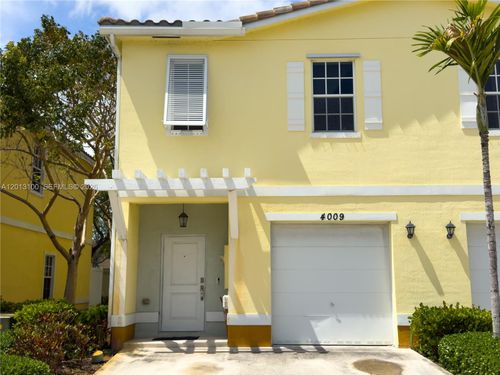 4009 Nw 11th Dr, Plantation, FL, 33313-6772 | Card Image