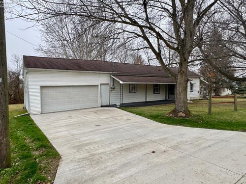 22 E Fir St, New London, OH, 44851-9415 | Card Image