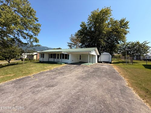 295 Allen Rock Rd, Ewing, VA, 24248 | Card Image