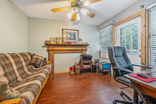 201 Elmwood Ln, House other with 2 bedrooms, 2 bathrooms and null parking in Holly Lake Ranch TX | Image 5