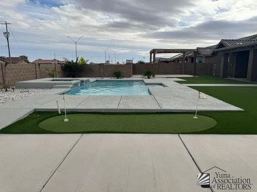 4427 S Cheree Dawn Ave, Yuma, AZ, 85365-0032 | Card Image