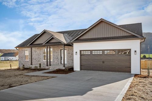 182 Jersey Pike, Sparta, TN, 38583 | Card Image