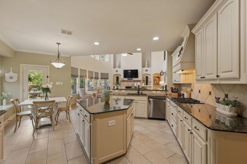 3002 Spring Hill Ln, Highland Village, TX, 75077-3212 | Card Image