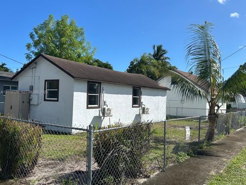 1-360 Ne 174th St, North Miami Beach, FL, 33162-1819 | Card Image
