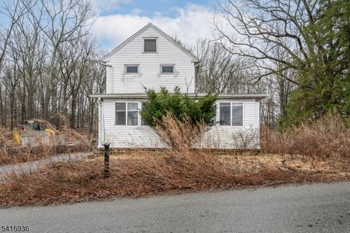 48 Old Budd Lake Rd, Budd Lake, NJ, 07828-1812 | Card Image