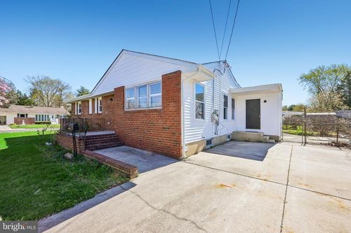 615 Fairmount Drive, Glassboro, NJ, 08028 | Card Image