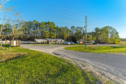 19323 Us Highway 331 S, Freeport, FL, 32439-4740 | Card Image