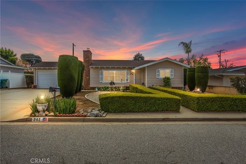 217 Syllmar Cir, Calimesa, CA, 92320-1320 | Card Image