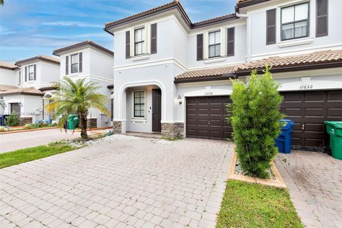 11628 Nw 87th Ln, Doral, FL, 33178-5624 | Card Image