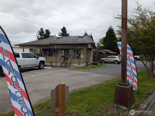 17303 Smokey Point Blvd, Arlington, WA, 98223-7823 | Card Image