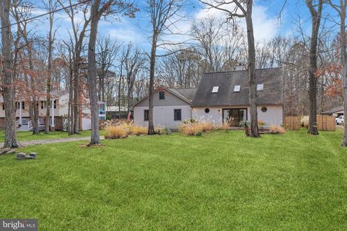 109 Woodmoor Rd, Stevensville, MD, 21666-2833 | Card Image