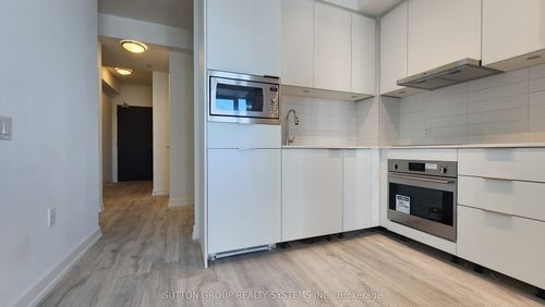s1401-8 Olympic Garden Dr, Toronto, ON, M2M3T9 | Card Image