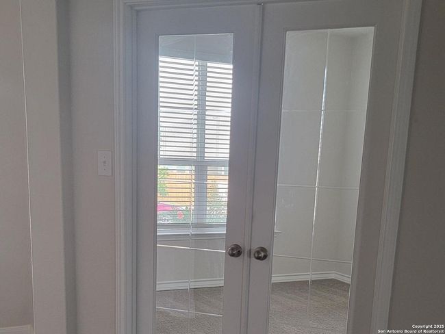 609 Steele Shallows, House other with 3 bedrooms, 2 bathrooms and null parking in Cibolo TX | Image 35