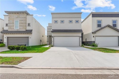 2312 Corales St, Mission, TX, 78573-8522 | Card Image