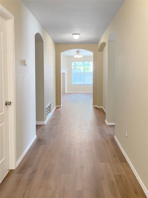 129 Colt Loop, Kyle, TX, 78640-4333 | Card Image