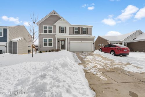 518 Williamsburg Dr, Mt Washington, KY, 40047 | Card Image