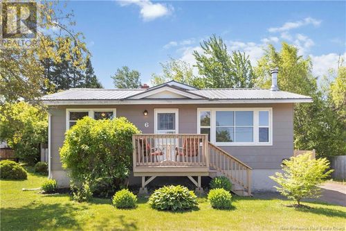 6 Windsor St, Riverview, NB, E1B2X6 | Card Image