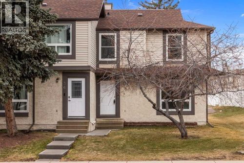 32 Deerpoint Rd Se, Calgary, AB, T2J6M8 | Card Image