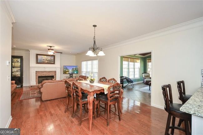 305 Collegiate Dr, House other with 5 bedrooms, 4 bathrooms and 2 parking in Powder Springs GA | Image 15