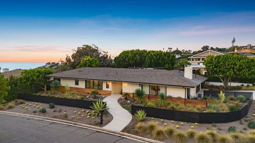 896 La Jolla Rancho Rd, La Jolla, CA, 92037-7408 | Card Image