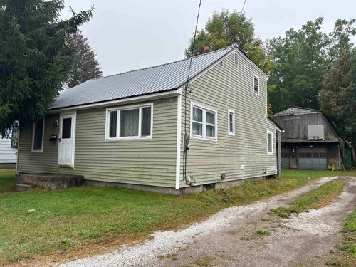 108 W Spring St, Winooski, VT, 05404-1935 | Card Image