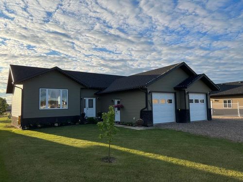 9606 Pioneer Drive, La Crete, AB, T0H2H0 | Card Image