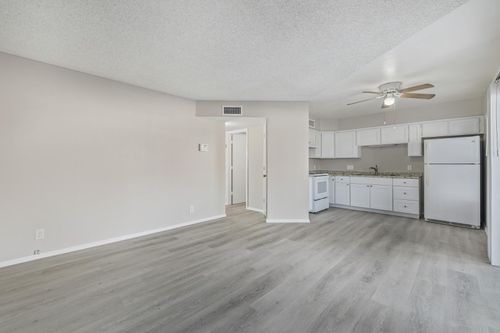 apt-4-11002 N 15th Avenue, Phoenix, AZ, 85029 | Card Image