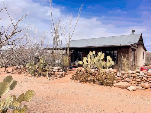 2950 E Vigilante Rd, Tombstone, AZ, 85638-6213 | Card Image
