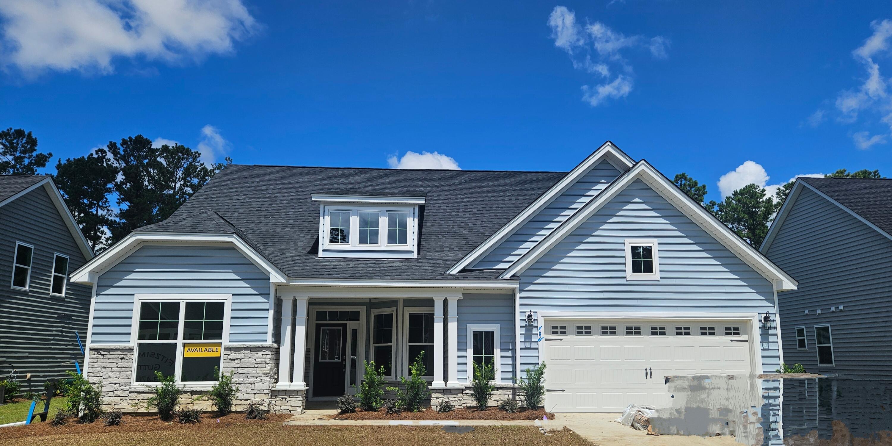 Huguenot Trl, Huger, SC 29450