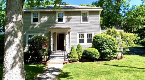0000-8 Dunedin Rd, Wellesley, MA, 02481-5406 | Card Image
