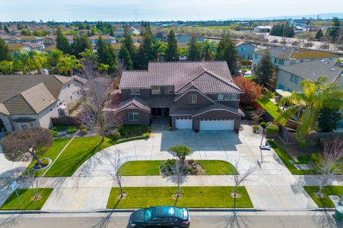 848 W Santos Avenue, Ripon, CA, 95366 | Card Image