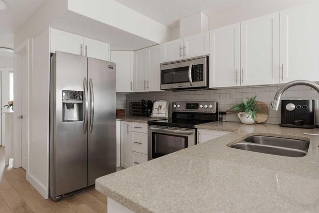 61 - 284 Shalestone Way, Townhouse with 4 bedrooms, 4 bathrooms and 2 parking in Fort Mcmurray AB | Image 7