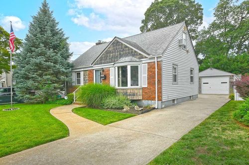 59 Chapin Ave, Merrick, NY, 11566-1942 | Card Image