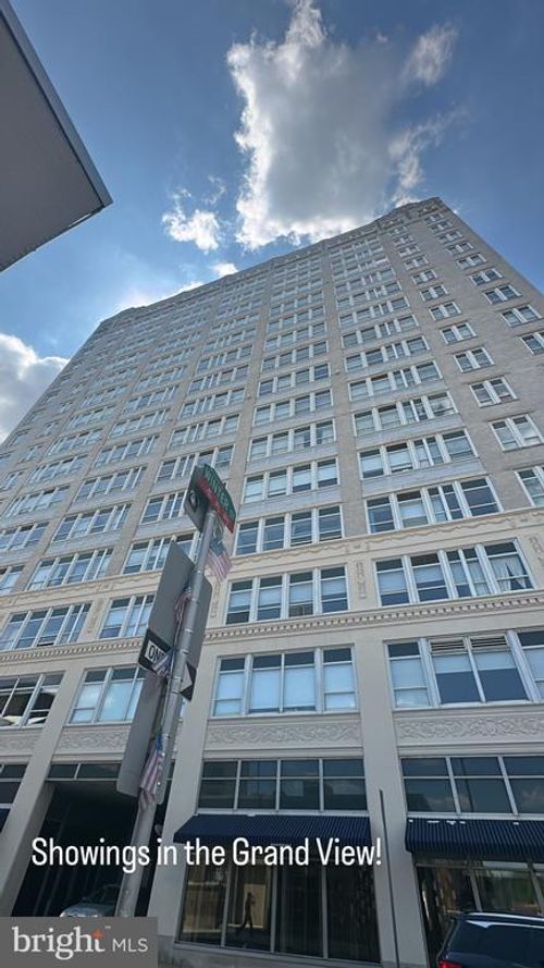 404-1100 Vine St, PHILADELPHIA, PA, 19107-1732 | Card Image