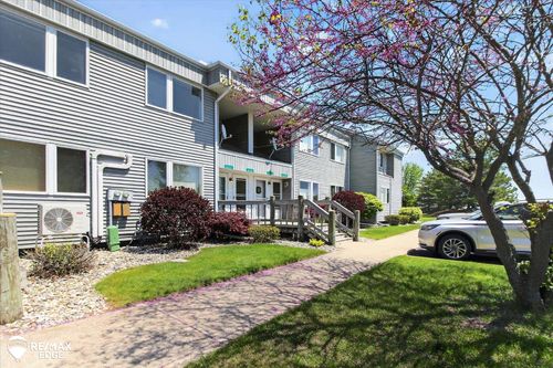 3119 E Midshipman Dr, Au Gres, MI, 48703-9212 | Card Image
