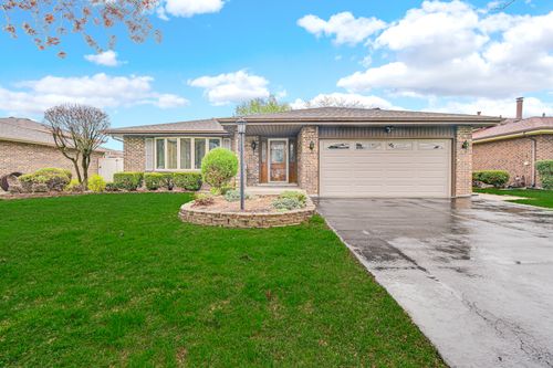 16563 Crescent Avenue, Tinley Park, IL, 60477 | Card Image